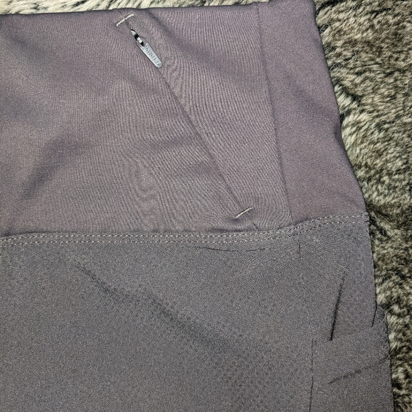 Athleta Quest Hybrid Tight Women's 2 Petite - Picture 10 of 16